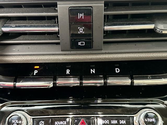 Used 2022 Lincoln Corsair Grand Touring image 16