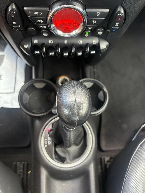 Used 2011 MINI Cooper Hardtop FWD image 6
