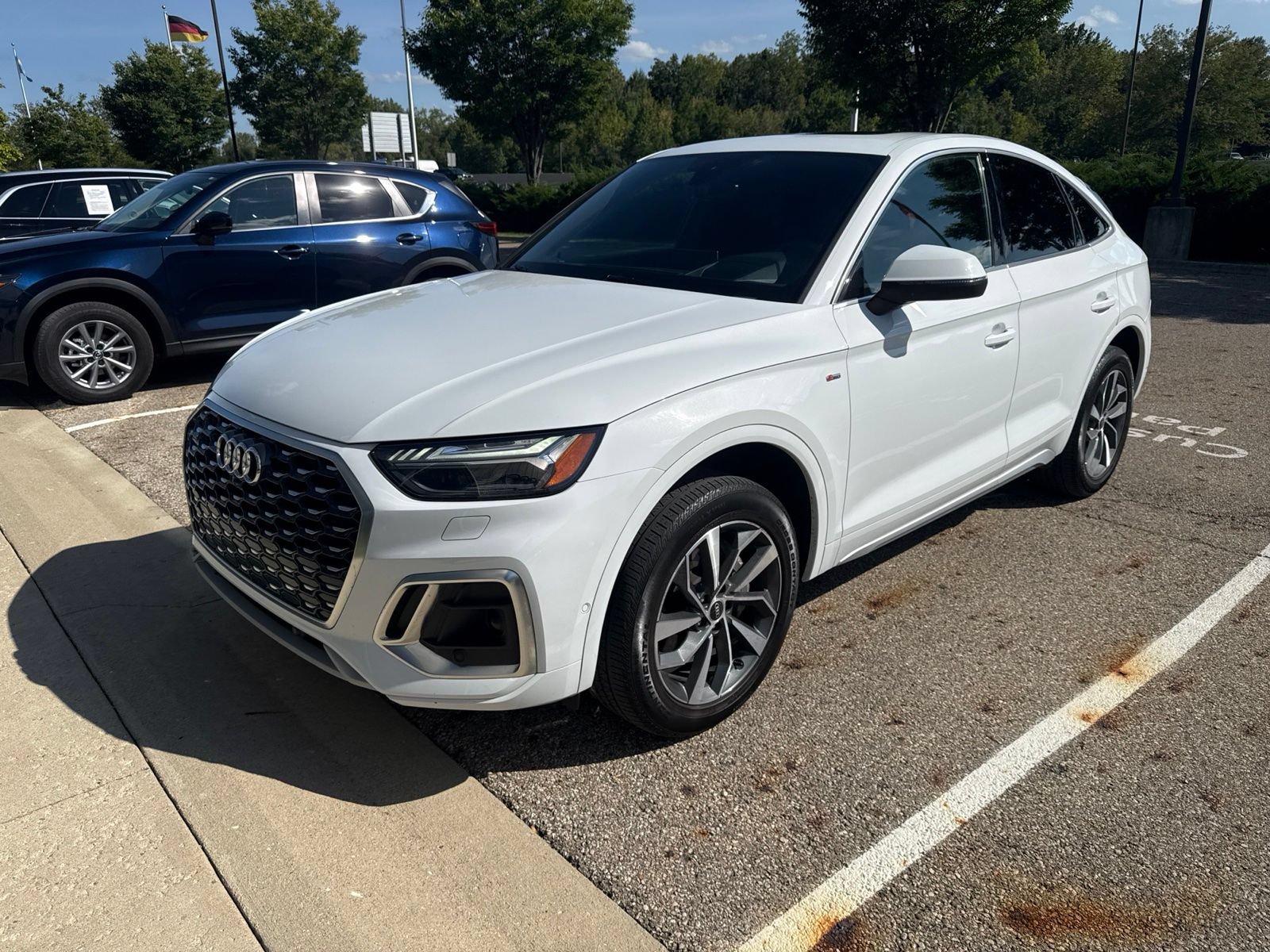 Used 2021 Audi Q5 Prestige w/ Prestige Package AWD/4WD image 1