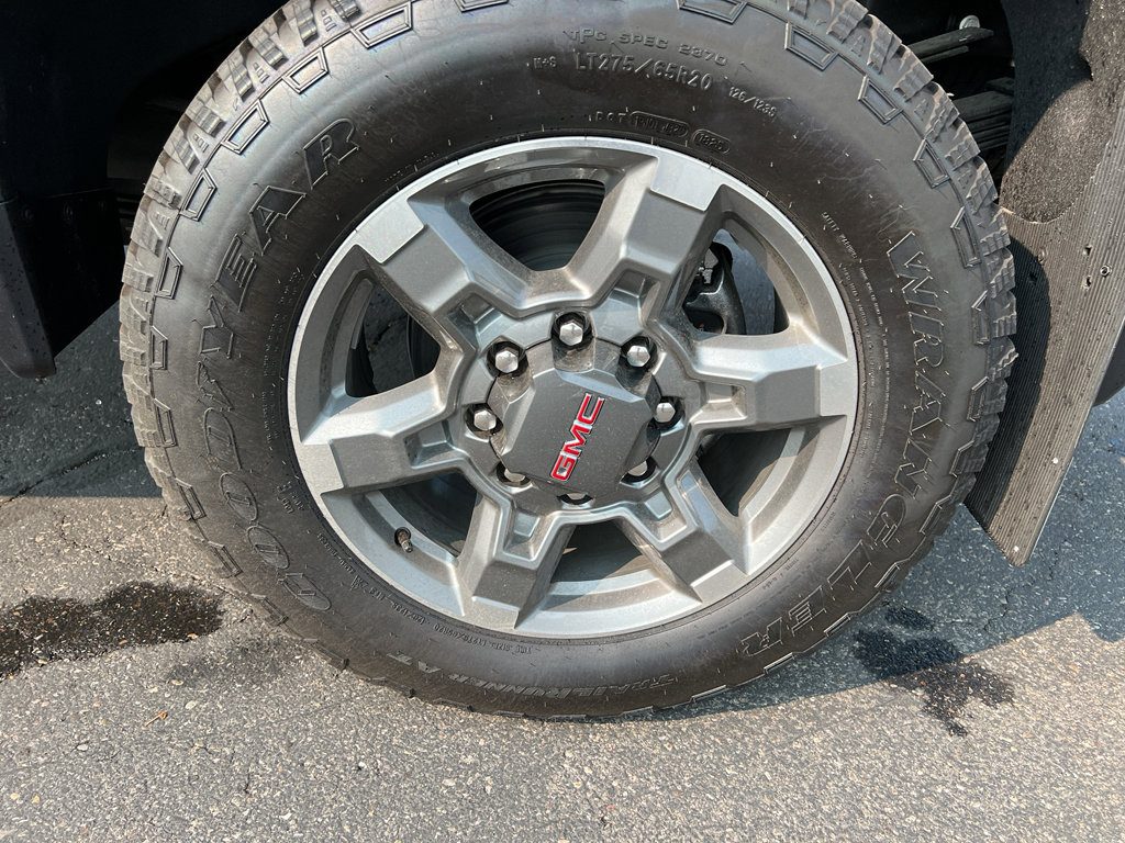 New 2025 GMC Sierra 2500 SLT image 32