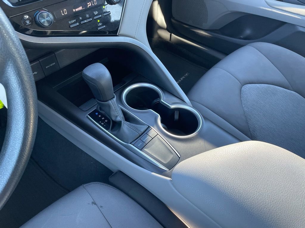 Used 2024 Toyota Camry LE image 19