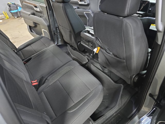 New 2026 Chevrolet Silverado 1500 LT AWD/4WD image 14