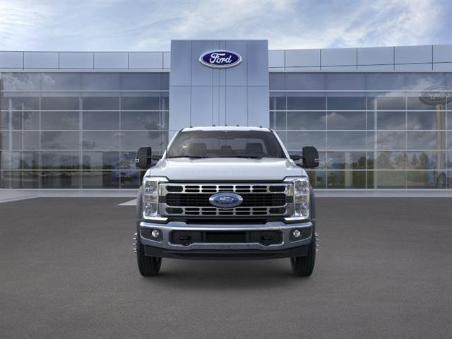 New 2026 Ford F550 2WD Regular Cab Super Duty image 7