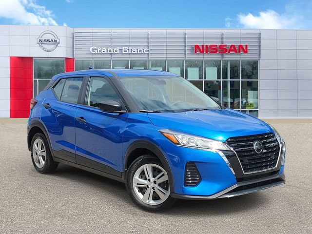 Used 2021 Nissan Kicks S FWD image 1