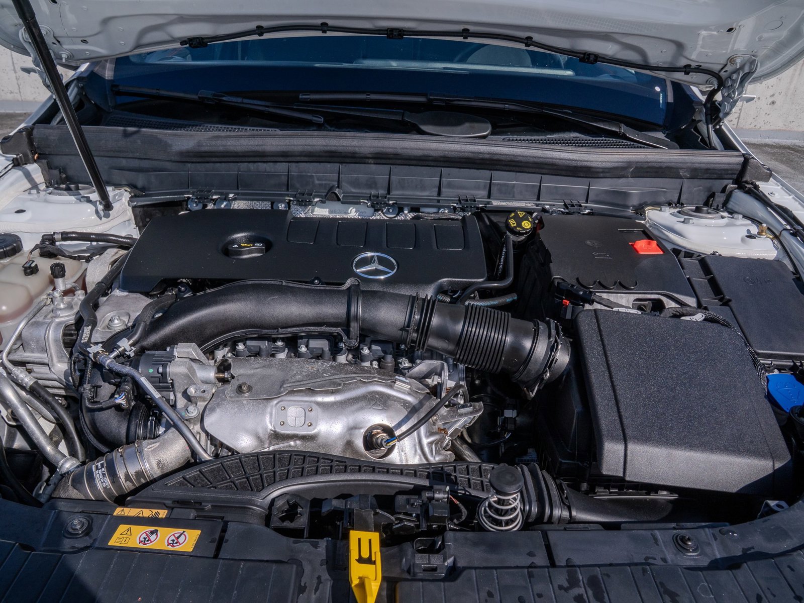 Certified 2023 Mercedes-Benz GLB 250 4MATIC image 29