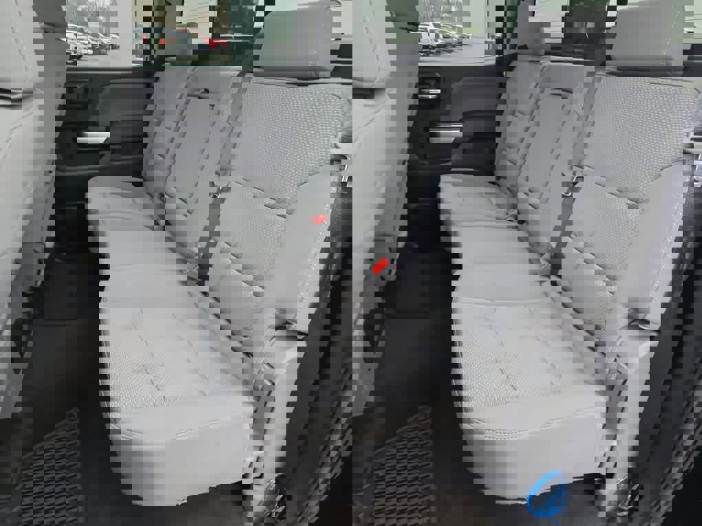 Used 2018 Chevrolet Silverado 1500 LT w/ Texas Edition image 7