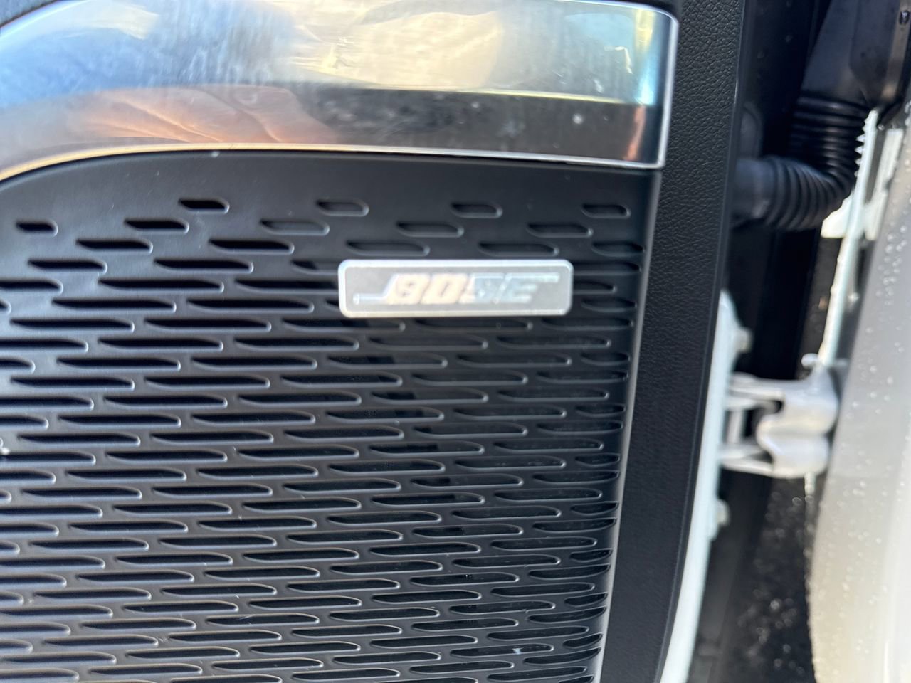 Used 2025 Chevrolet Traverse RS image 19