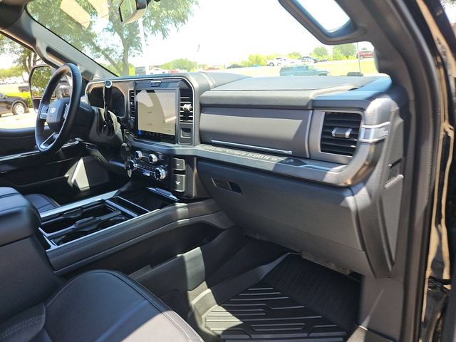 Used 2025 Ford F250 Platinum w/ FX4 Off-Road Package AWD/4WD image 26