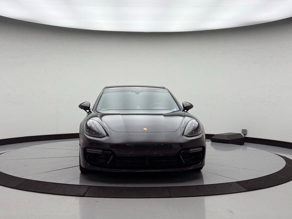 Used 2020 Porsche Panamera GTS image 9