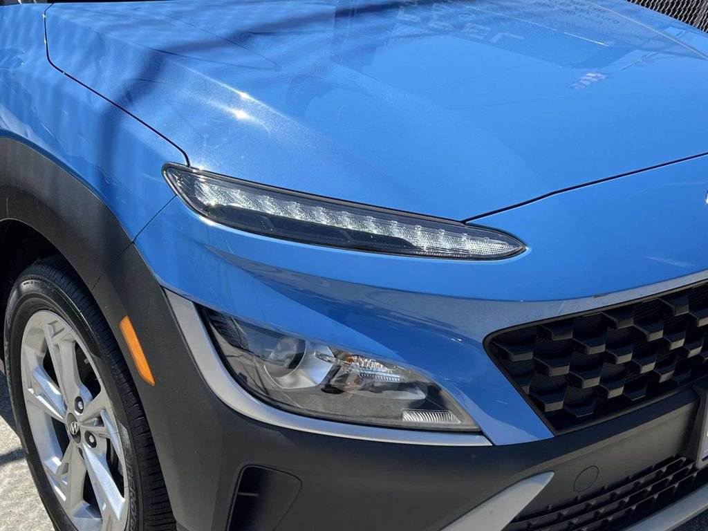 Certified 2023 Hyundai Kona SEL AWD/4WD image 10