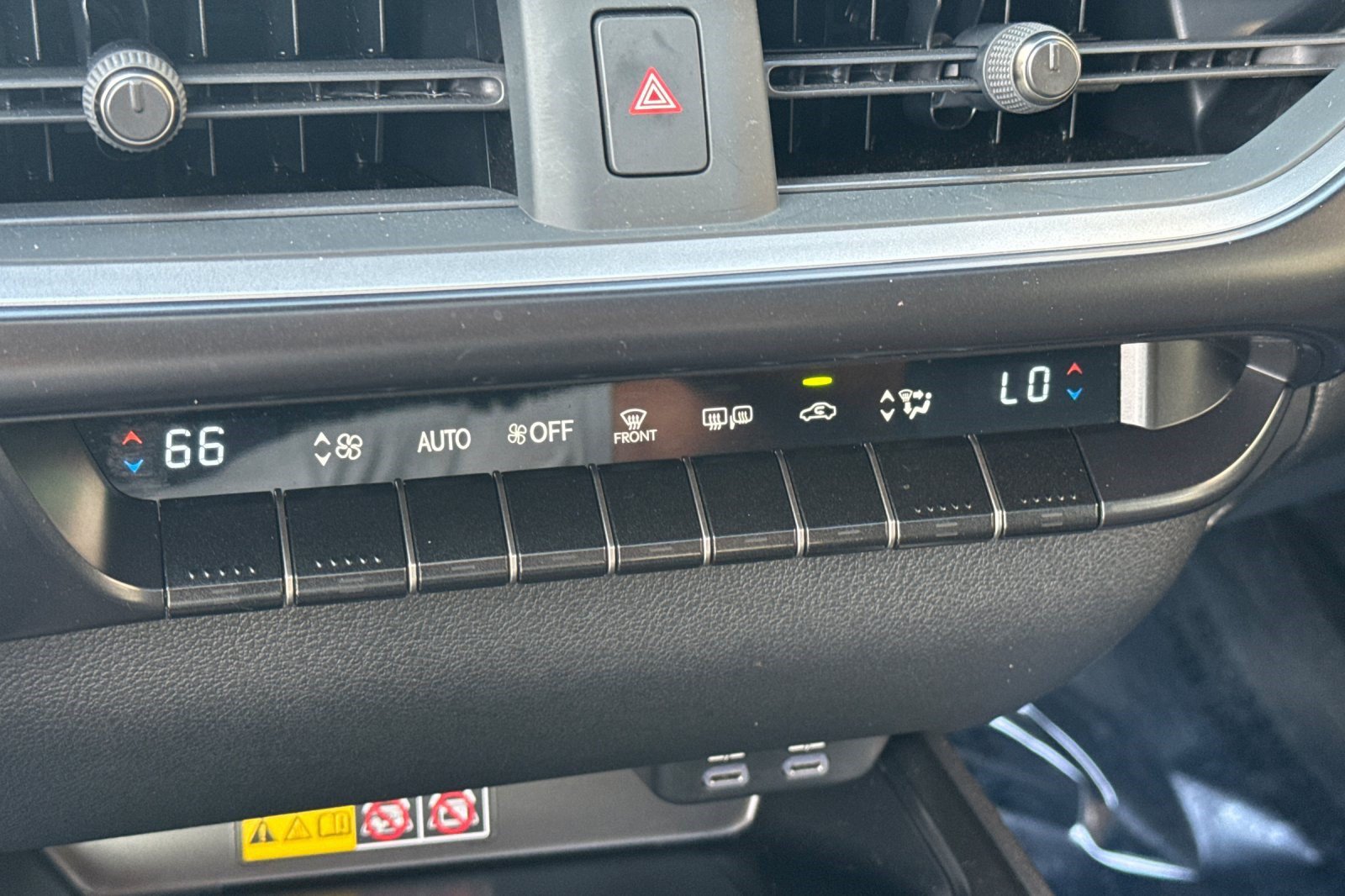 Used 2025 Lexus UX 300h FWD w/ Accessory Package (Z2) image 18