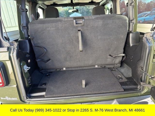 Used 2022 Jeep Wrangler Sport image 28