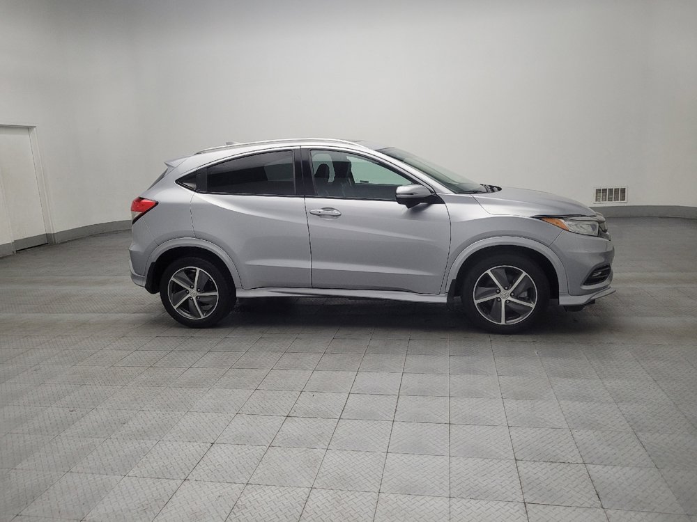 Used 2019 Honda HR-V Touring image 11