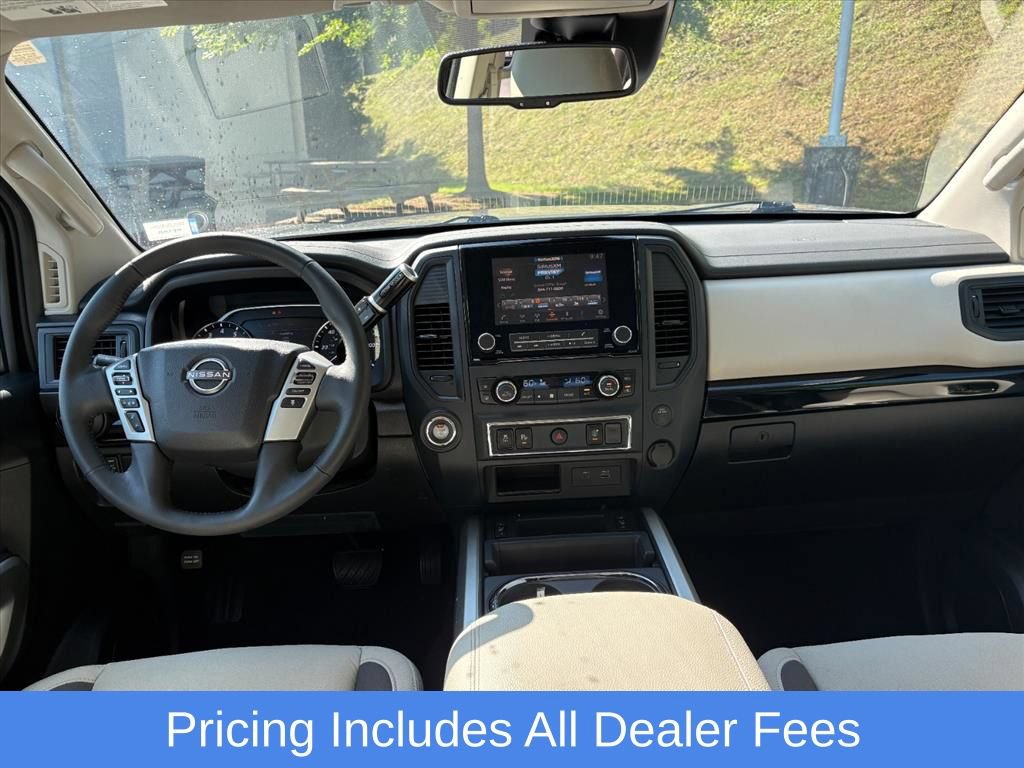 Certified 2024 Nissan Titan SV w/ SV Convenience Package RWD image 9