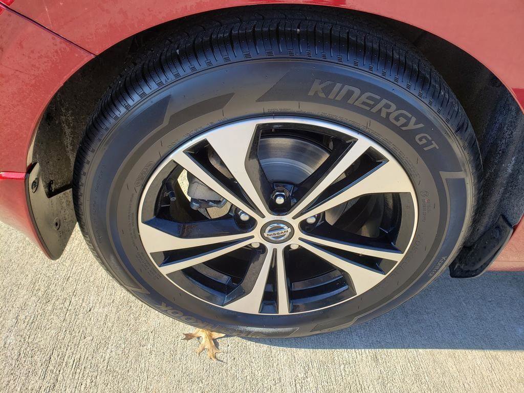 Certified 2022 Nissan Sentra SV image 46