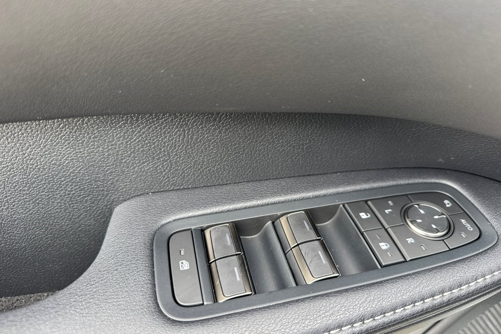 New 2026 Lexus RX 350 AWD image 13
