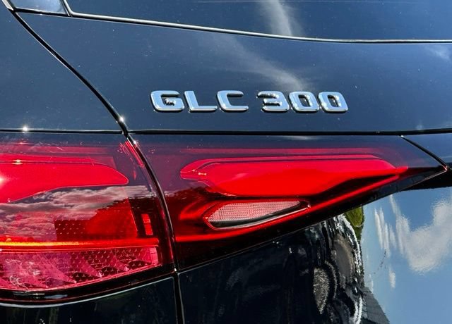 New 2027 Mercedes-Benz GLC 300 4MATIC image 12