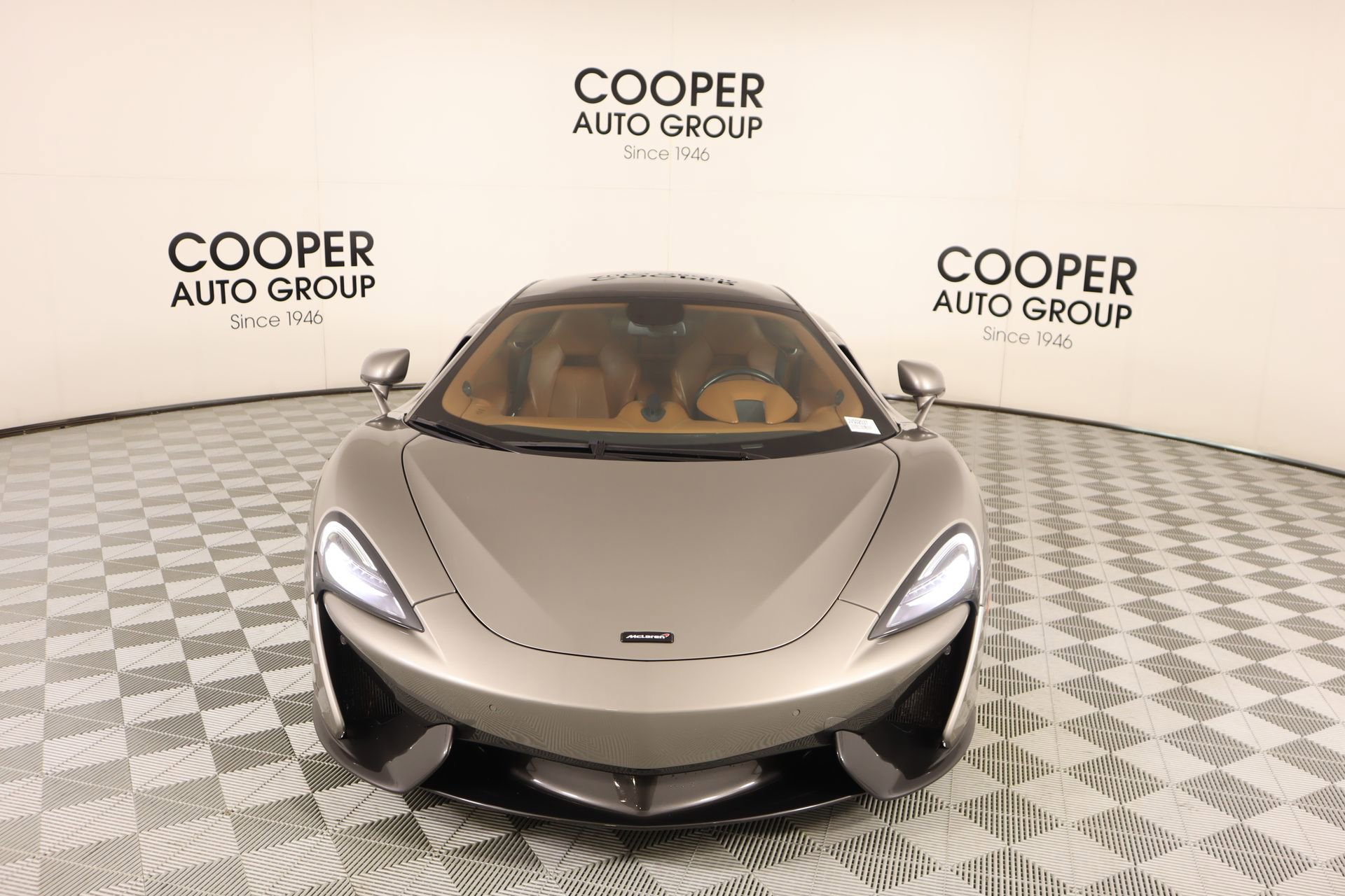 Used 2017 McLaren 570S image 11