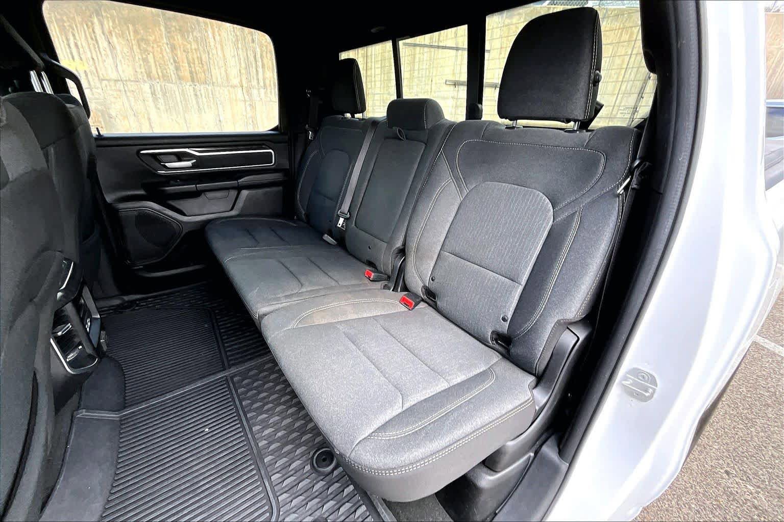 Used 2019 RAM 1500 Big Horn RWD image 21