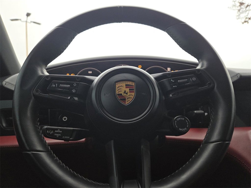 Used 2022 Porsche Taycan 4S image 25