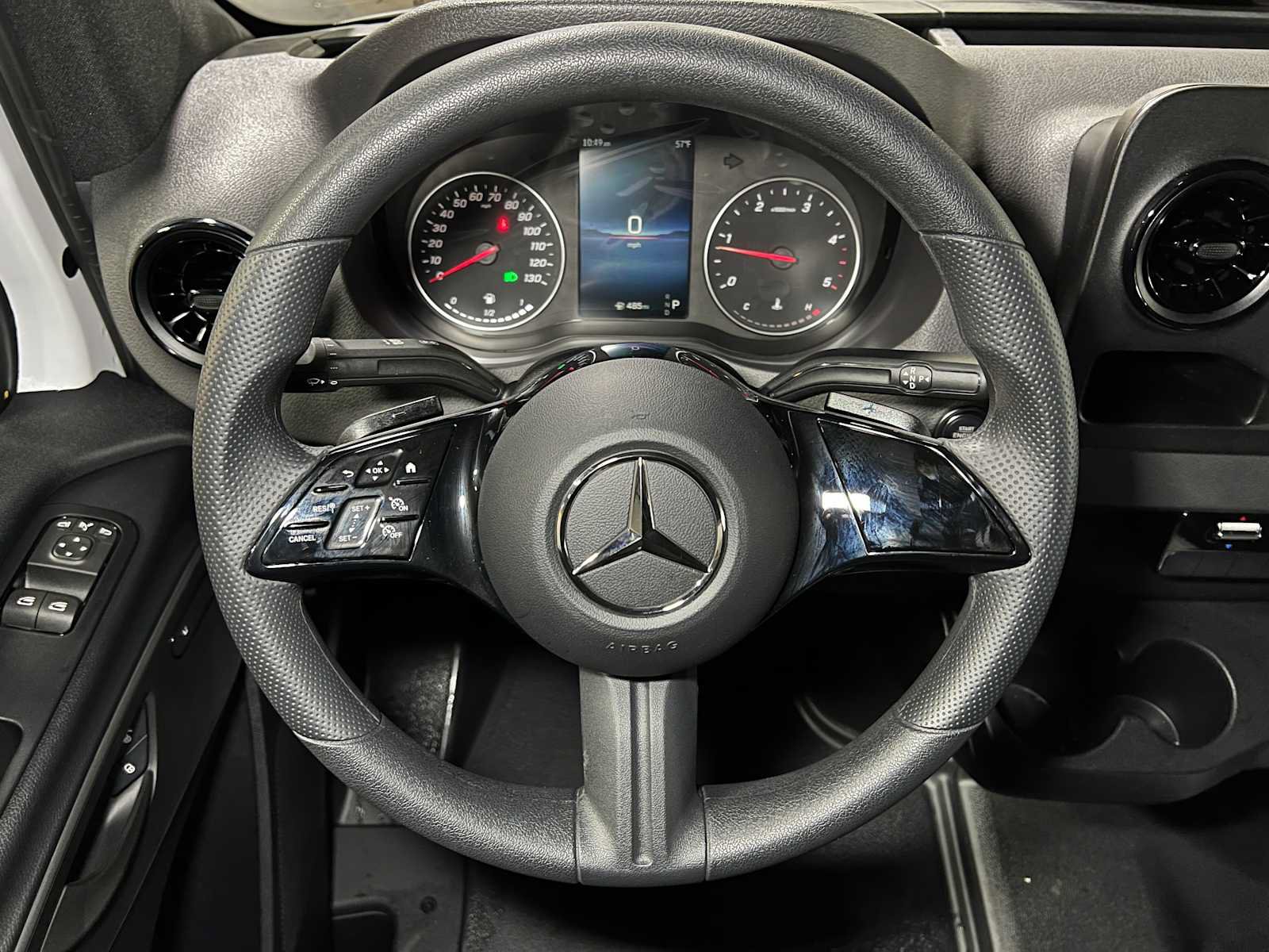 Used 2025 Mercedes-Benz Sprinter 2500 image 24