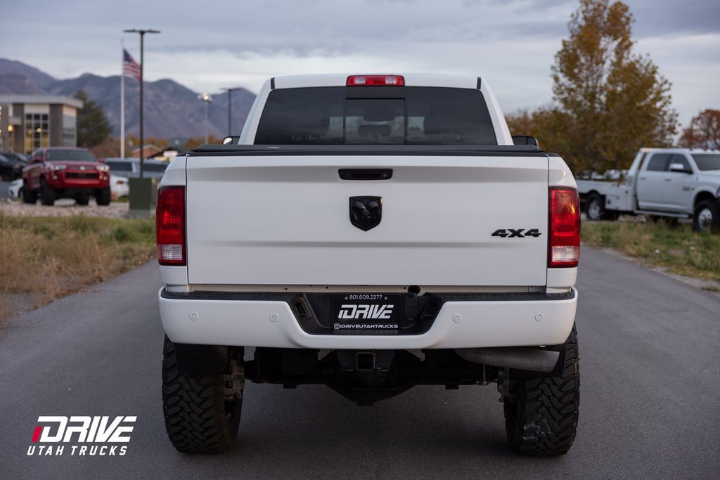 Used 2018 RAM 2500 Big Horn w/ Sport Appearance Group image 12