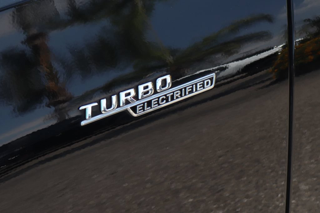 Used 2024 Mercedes-Benz C 43 AMG 4MATIC Sedan image 51