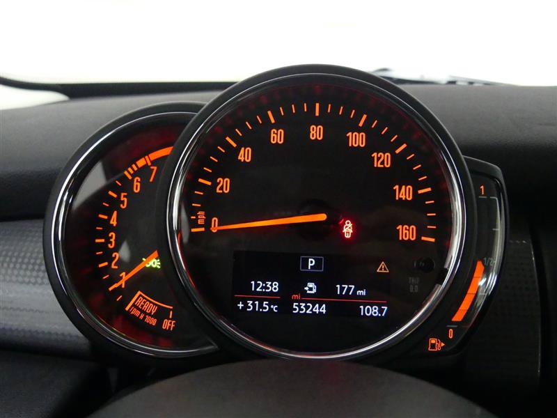 Used 2020 MINI Cooper 2-Door Hardtop w/ Storage Package FWD image 28