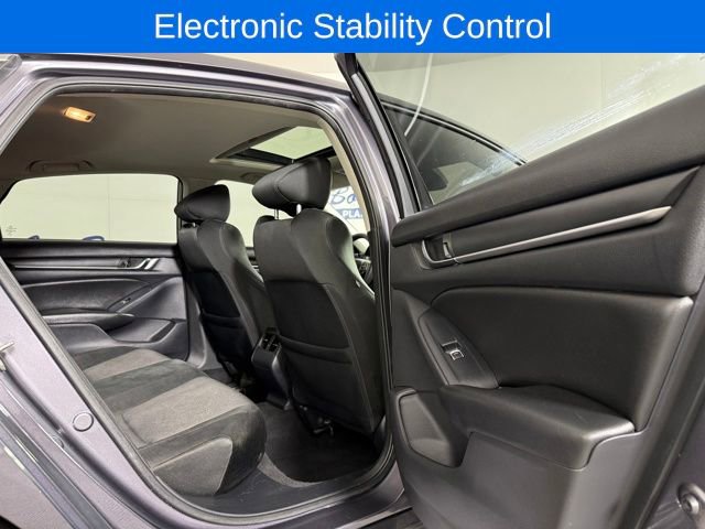 Used 2019 Honda Accord EX image 16
