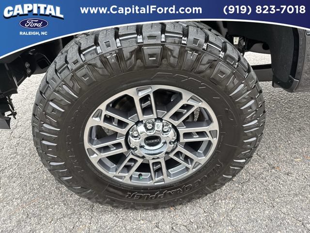 Used 2024 Ford F250 Platinum AWD/4WD image 13