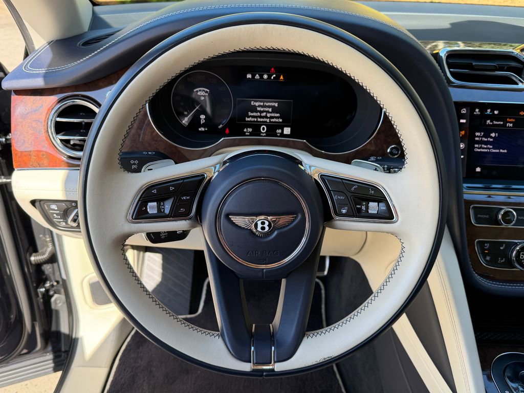Certified 2021 Bentley Bentayga AWD/4WD image 18