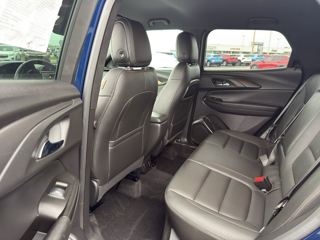 Used 2023 Chevrolet TrailBlazer ACTIV w/ Convenience Package AWD/4WD image 30