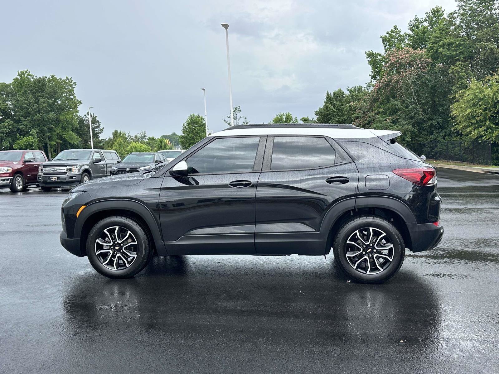 Used 2021 Chevrolet TrailBlazer ACTIV w/ Convenience Package FWD image 22