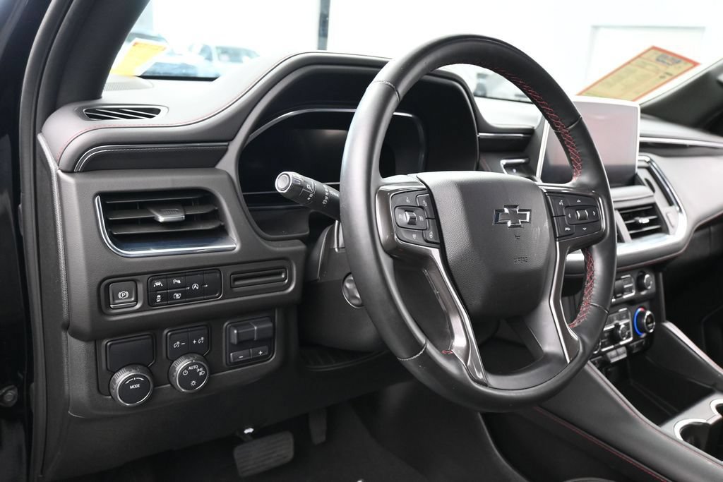 Used 2023 Chevrolet Tahoe RST w/ Luxury Package RWD image 15