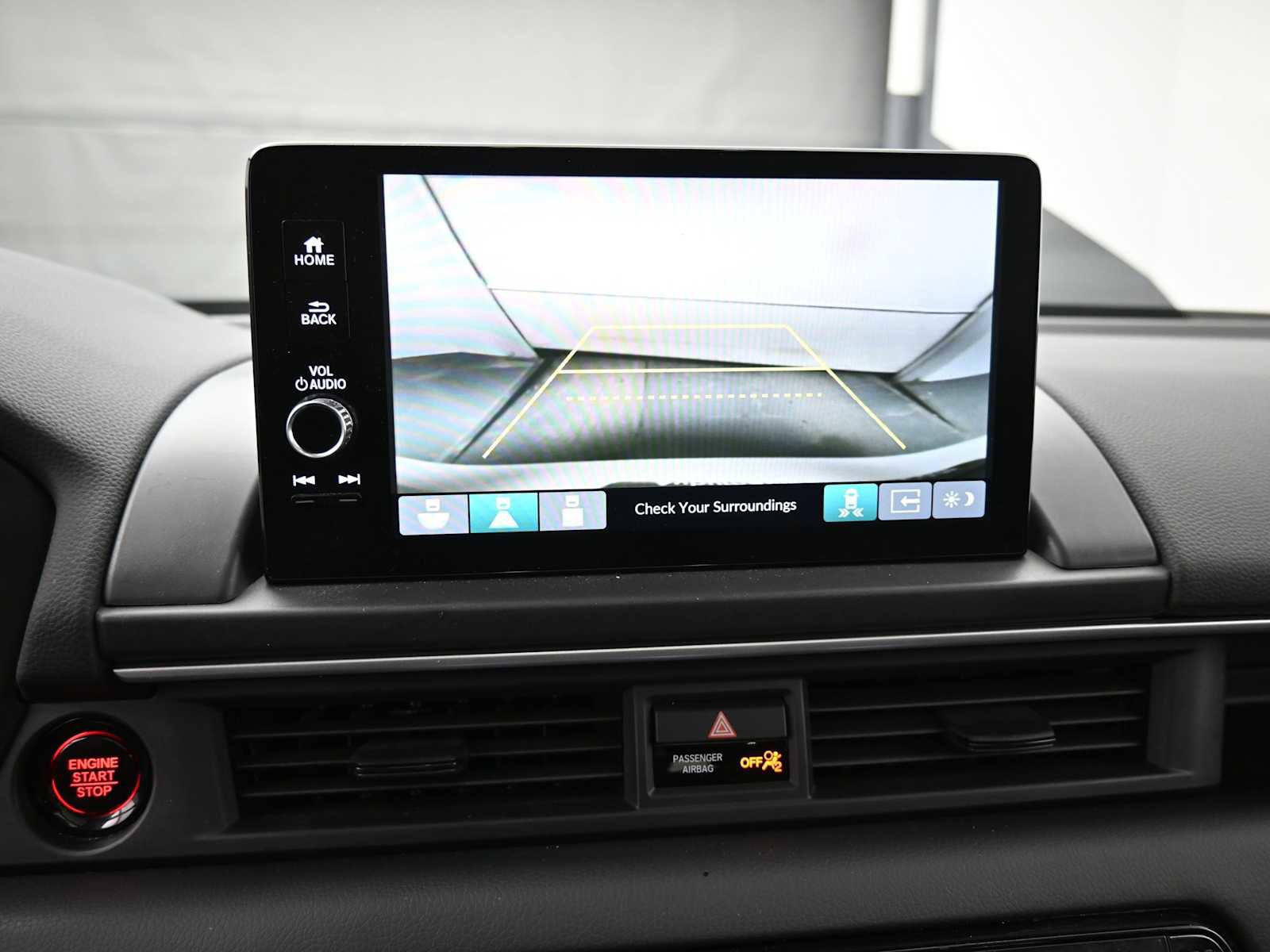 Used 2024 Honda Pilot Touring image 8