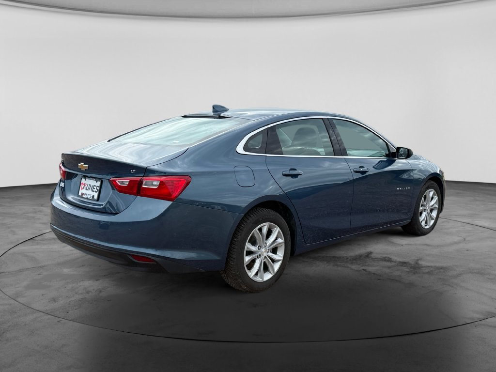 Used 2024 Chevrolet Malibu LT FWD image 10