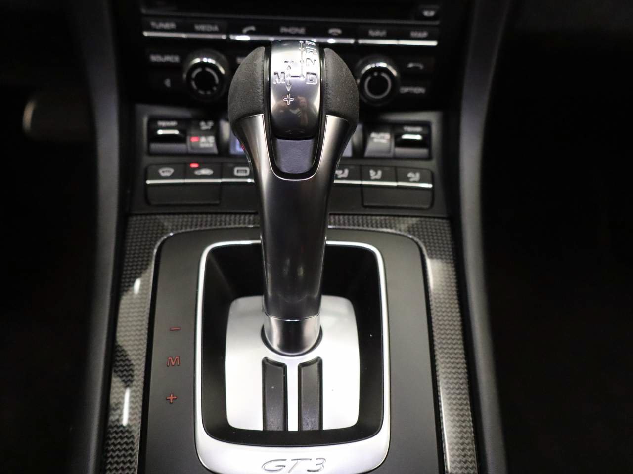 Used 2015 Porsche 911 GT3 RWD image 9