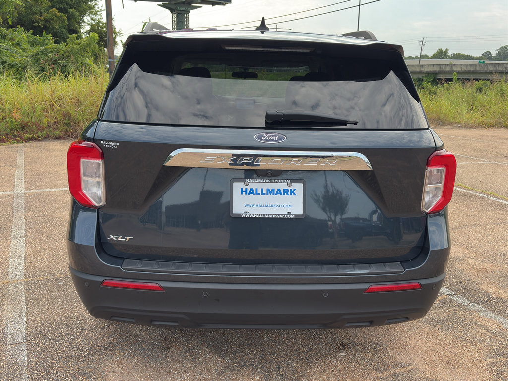 Used 2023 Ford Explorer XLT RWD image 5