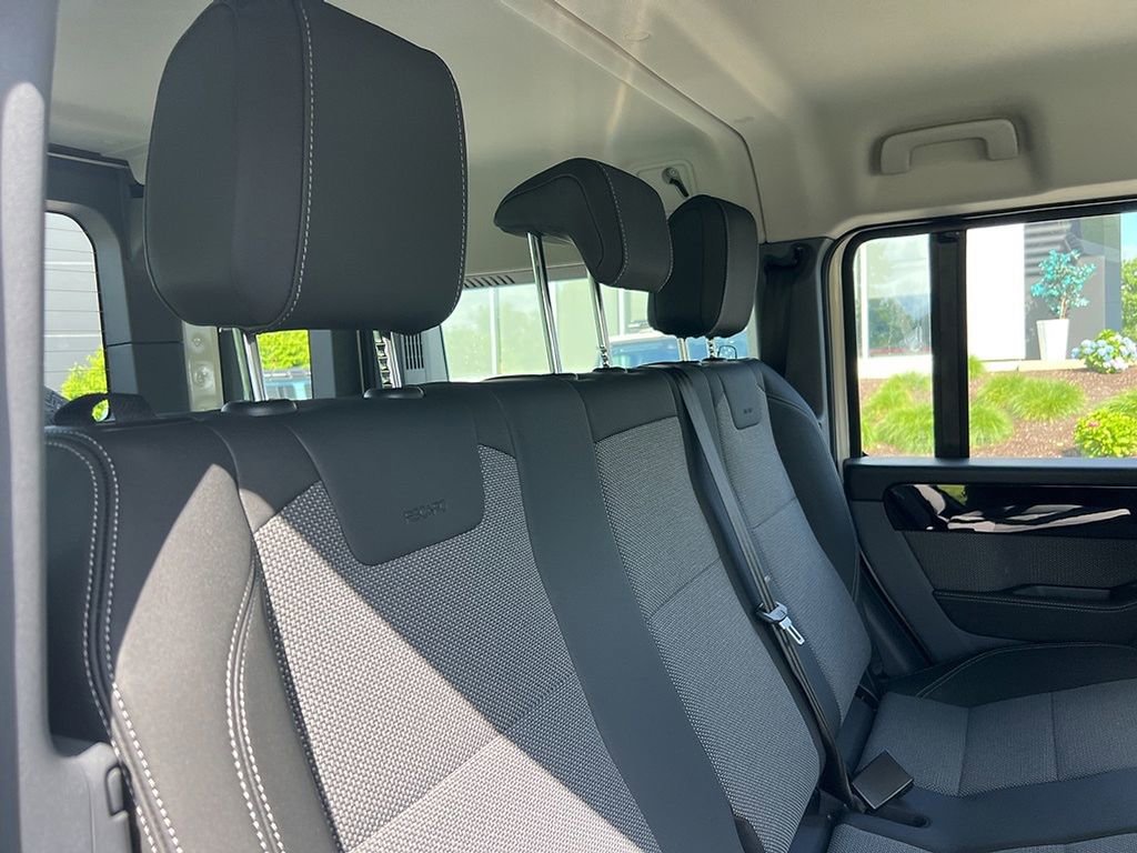 New 2024 INEOS Grenadier image 22