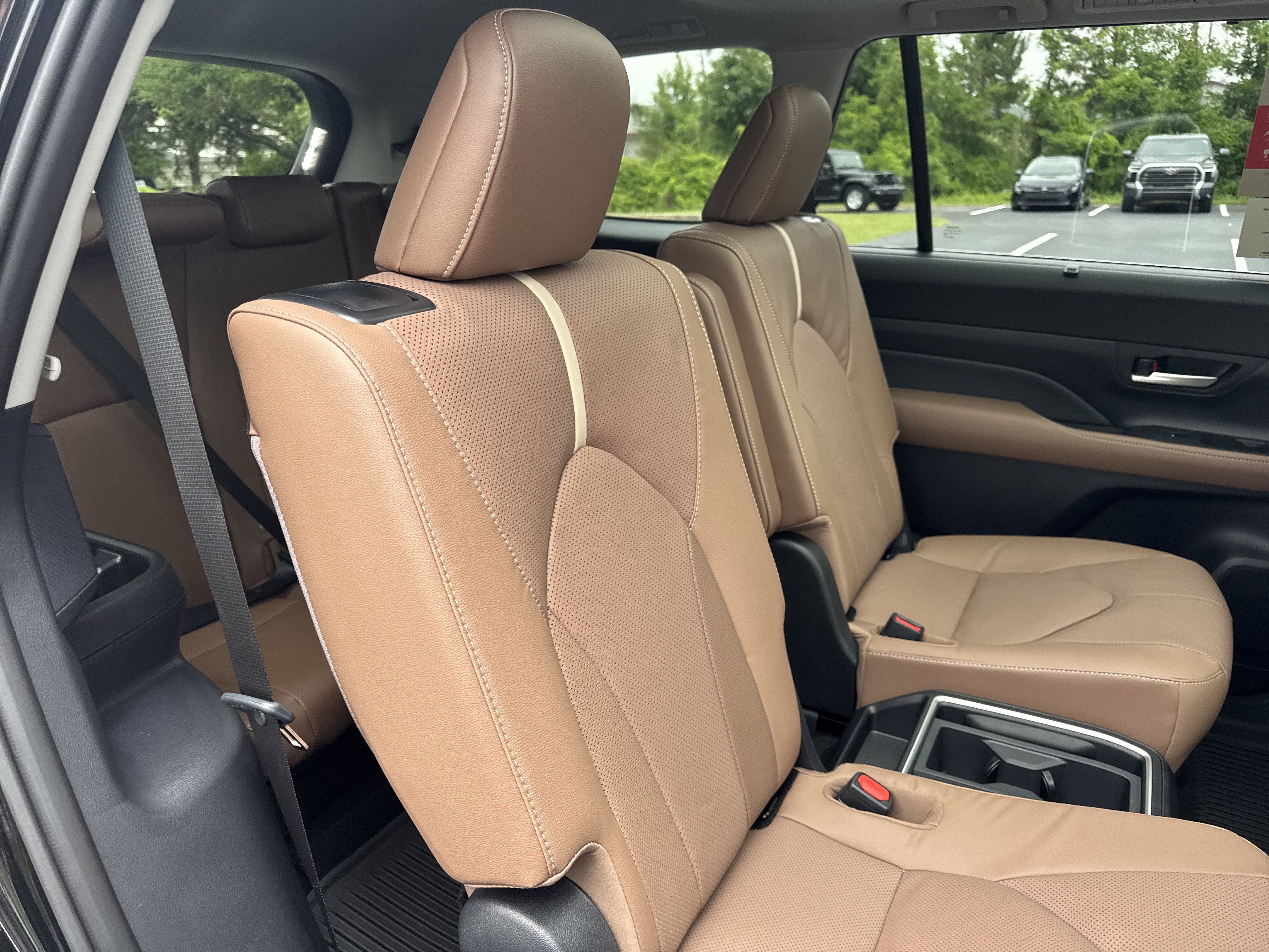 New 2026 Toyota Grand Highlander AWD image 35