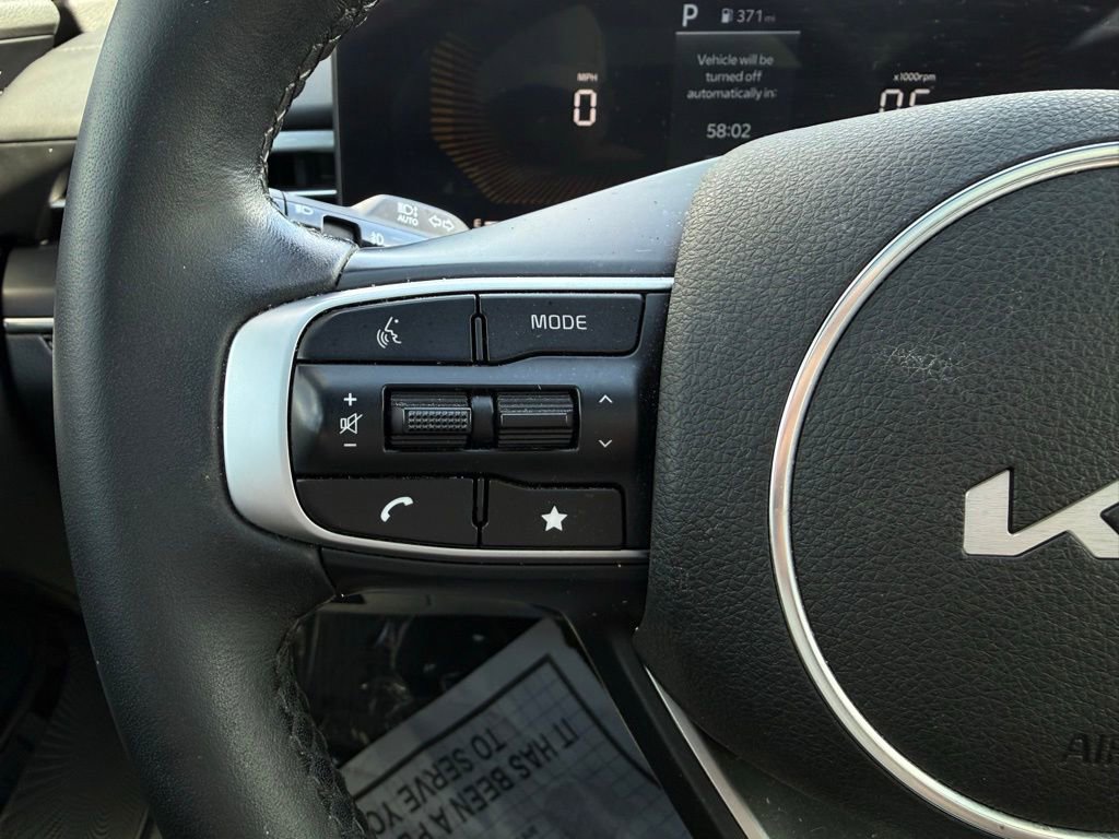 Used 2025 Kia K5 GT-Line w/ GT-Line Premium Package image 25