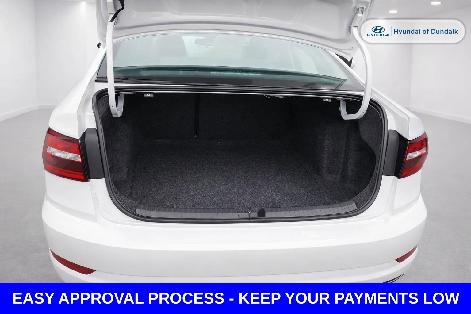 Used 2019 Volkswagen Jetta SEL Premium image 15