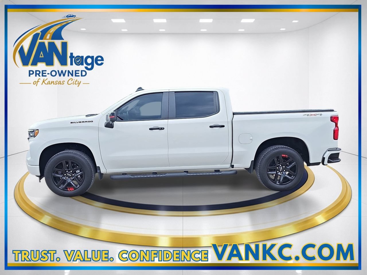 Certified 2026 Chevrolet Silverado 1500 RST w/ Redline Edition AWD/4WD image 10