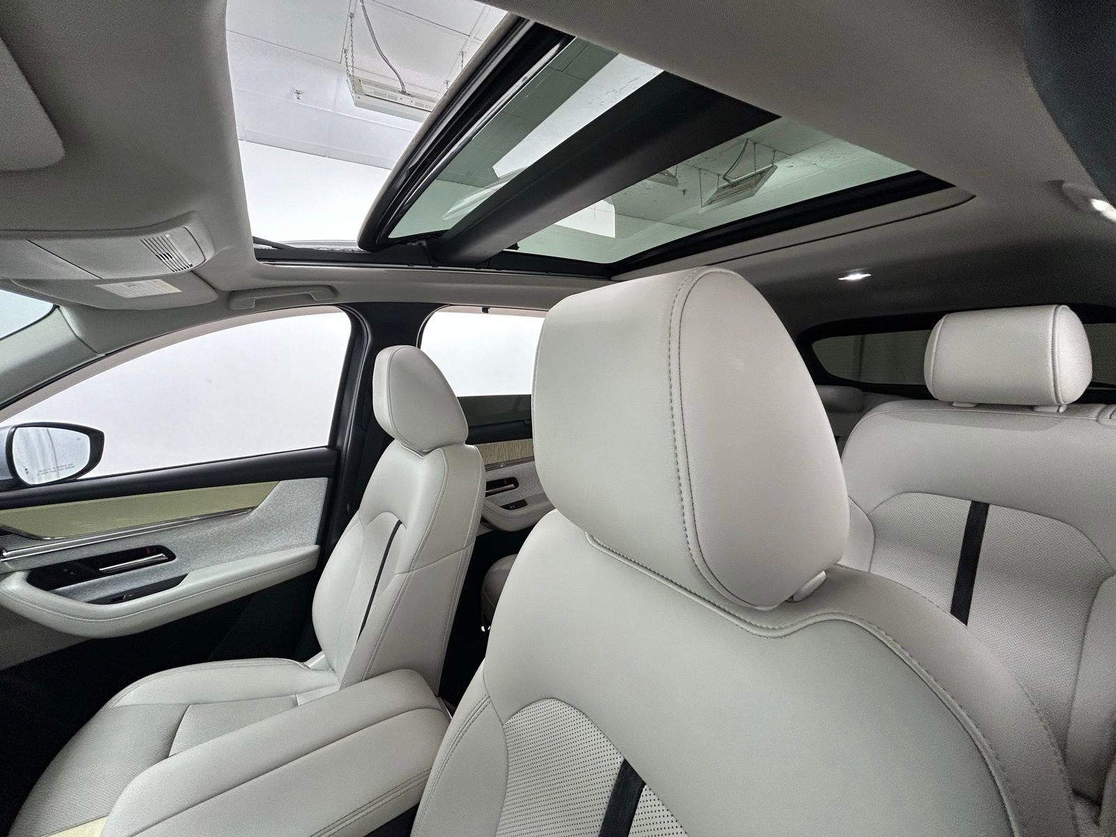 Used 2024 MAZDA CX-90 3.3 Turbo S w/ Premium Plus image 29