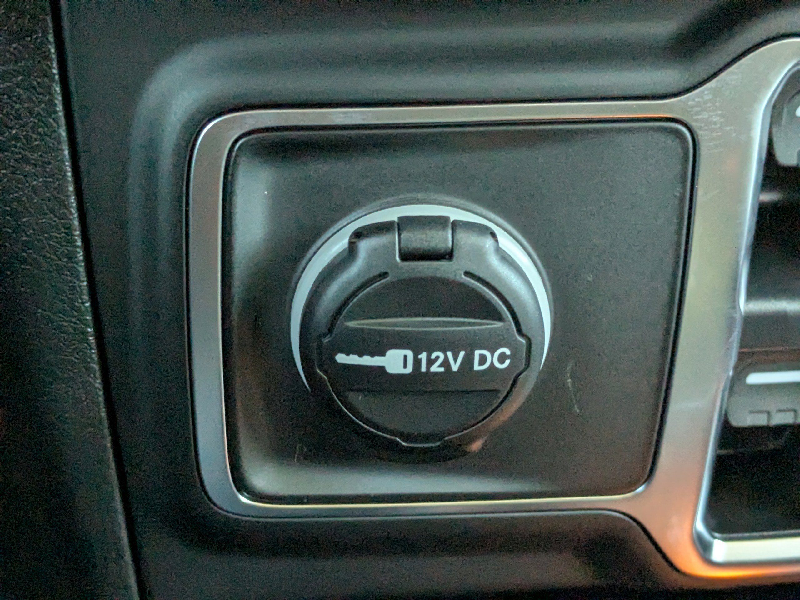 New 2025 Jeep Gladiator High Tide image 21