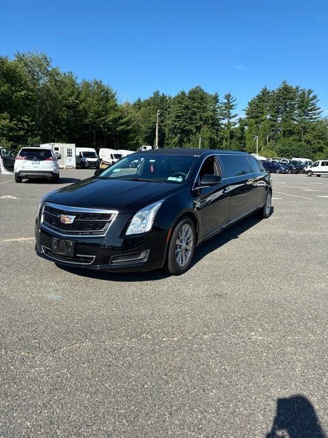 Used 2017 Cadillac XTS FWD image 2