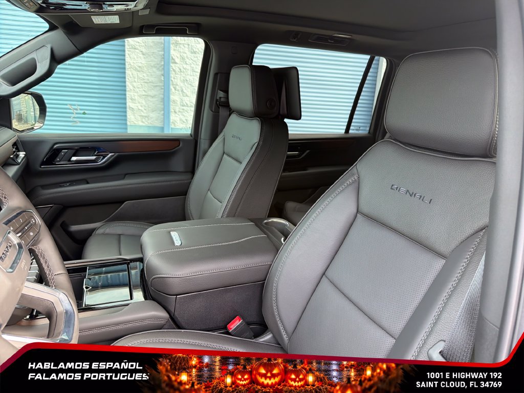 New 2026 GMC Yukon XL Denali w/ Denali Reserve Package AWD/4WD image 16