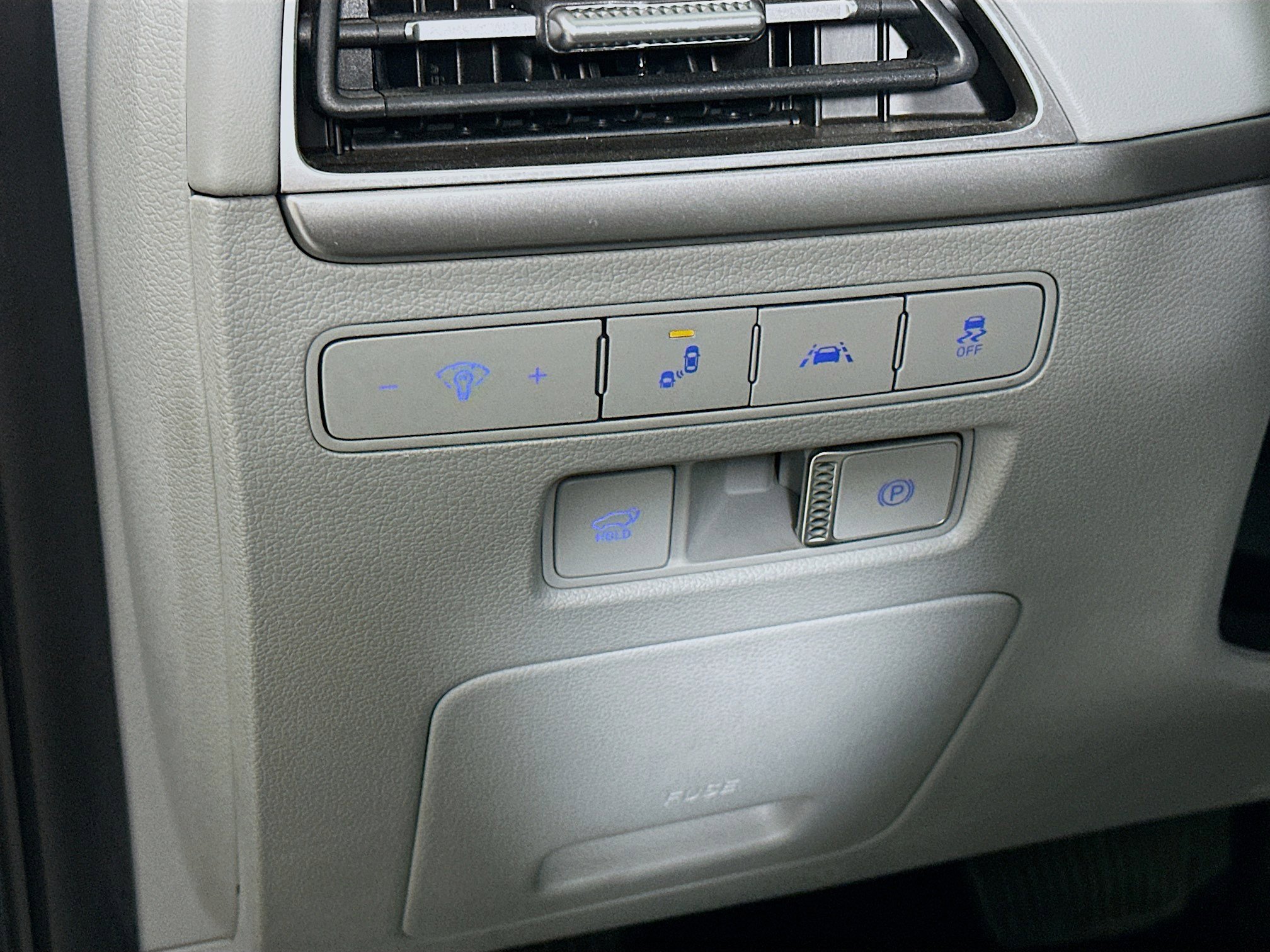 Used 2020 Hyundai Palisade SEL w/ Premium Package image 17