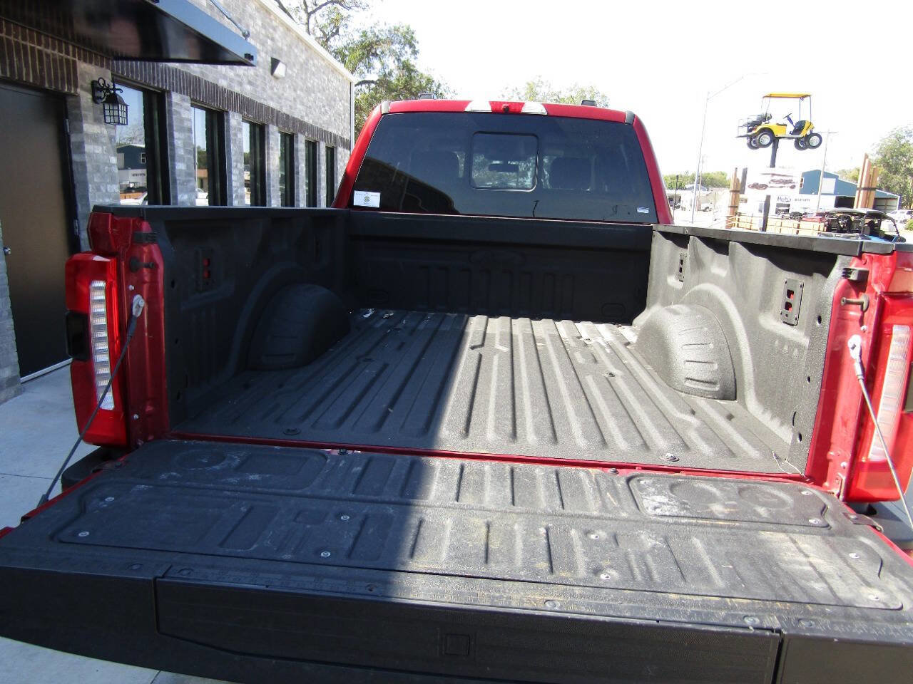 Used 2024 Ford F250 Lariat w/ Lariat Ultimate Package image 25