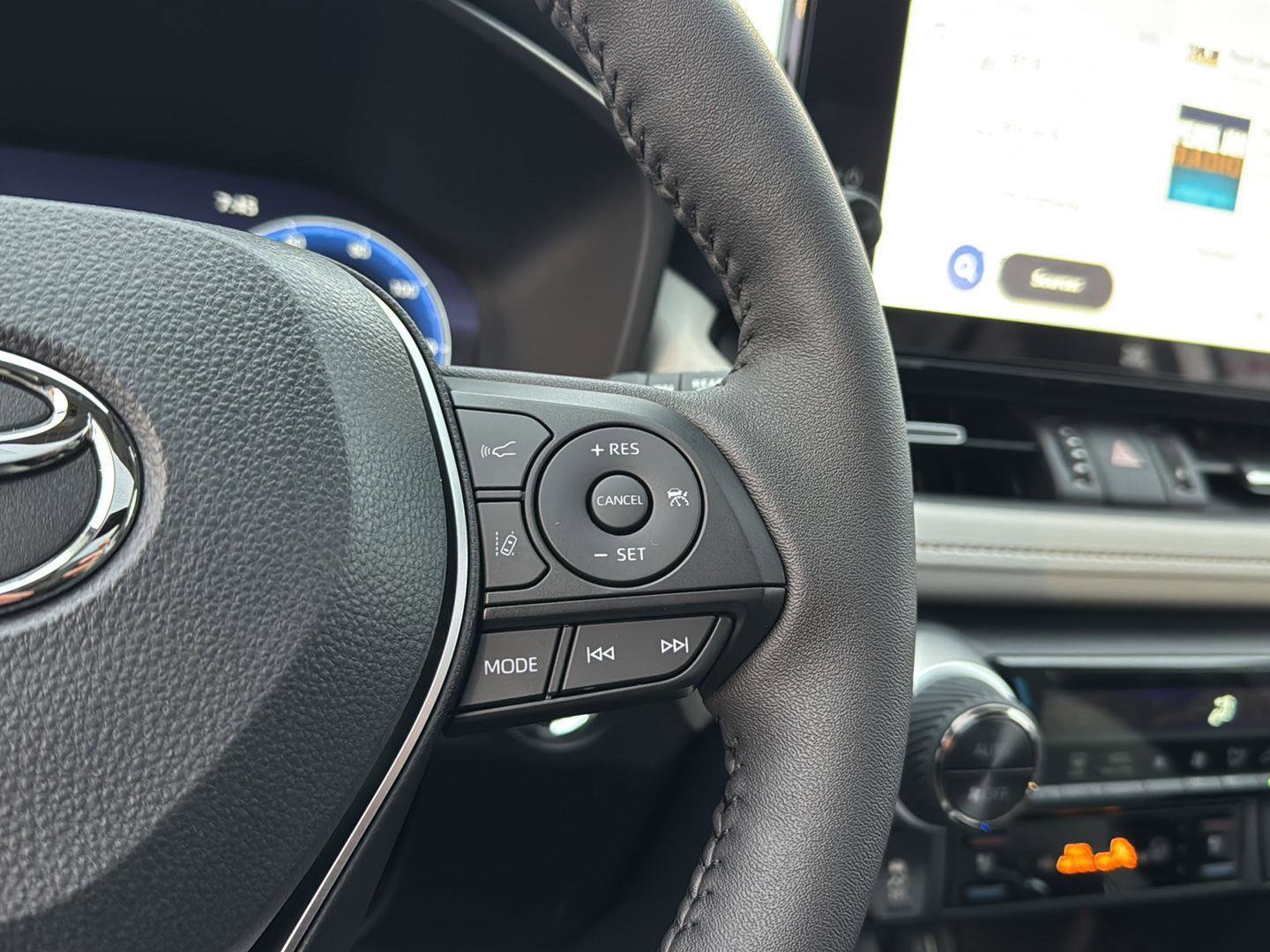 New 2025 Toyota RAV4 Limited image 19